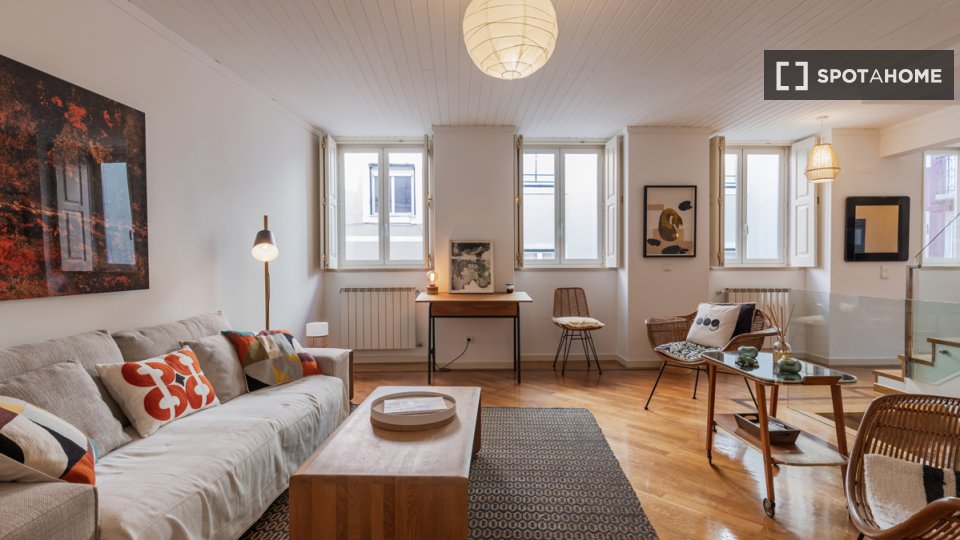 Apartment Lisbon, 2 beds — photo 11