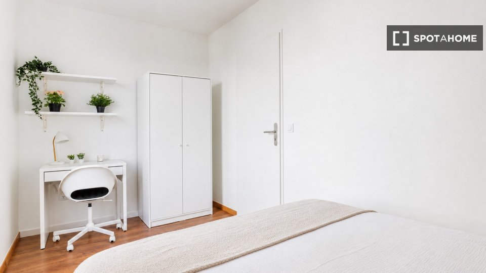 Double room Lille, 5 beds — photo 25