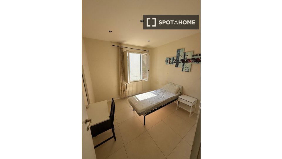 Apartment Florence, 4 beds, 130m² — photo 11