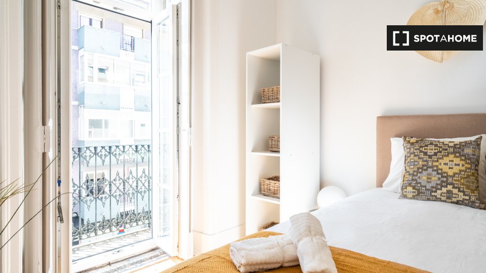 Apartment Lisbon, 2 beds — photo 15