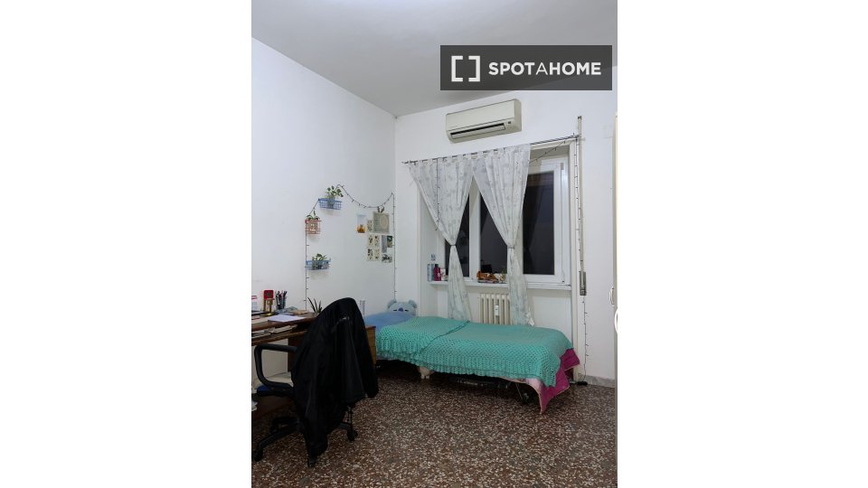 Double room Rome, 2 beds, 70m² — photo 6