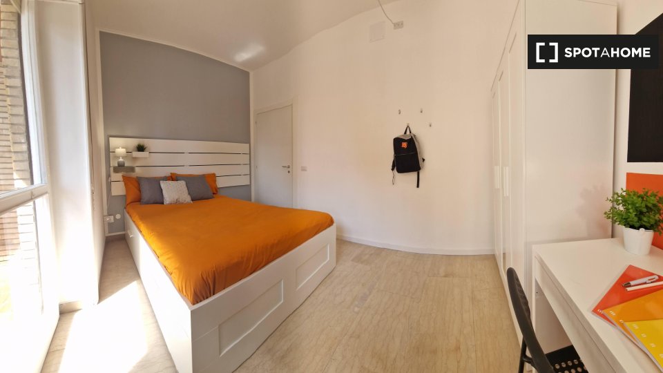Double room Rome, 6 beds — photo 13
