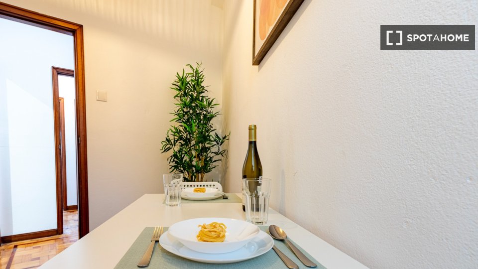 Double room Porto, 4 beds, 160m² — photo 19