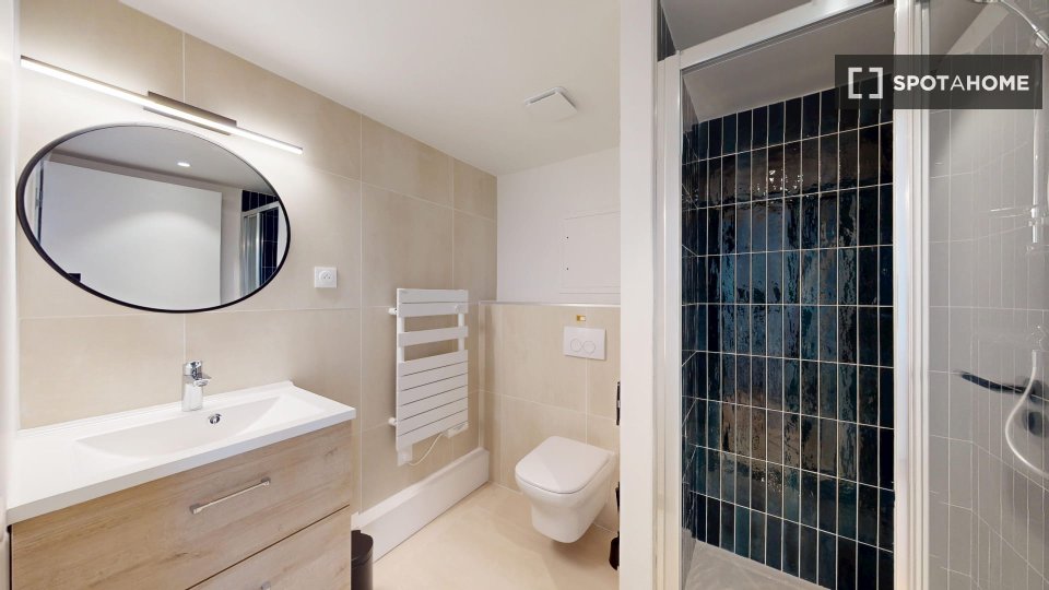 Double room Paris, 12 beds — photo 12