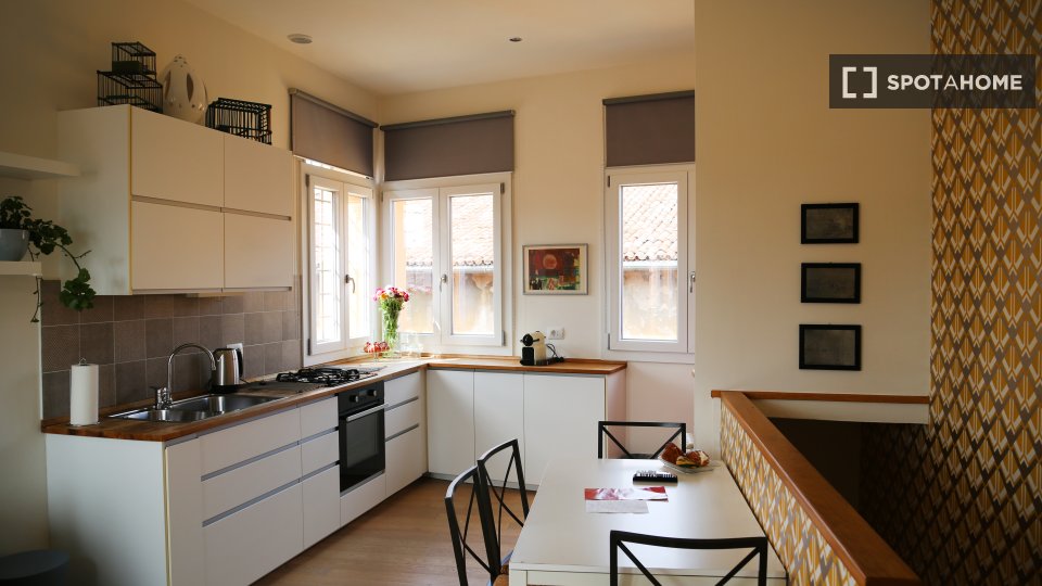 Apartment mono Bologna, 60m² — photo 4