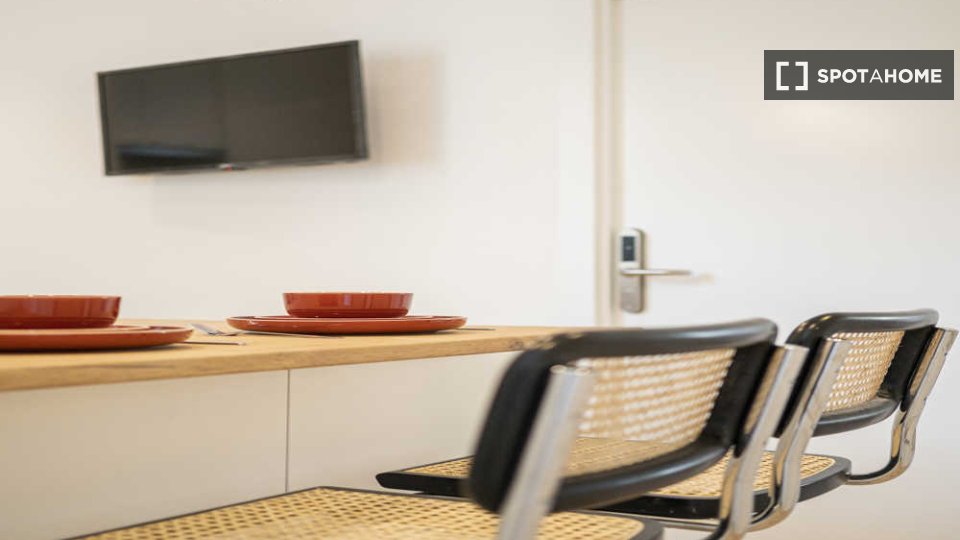 Double room Madrid, 4 beds, 70m² — photo 88