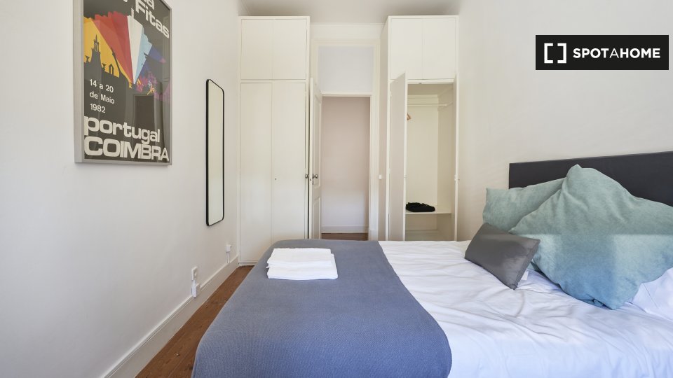 Double room Lisbon, 6 beds — photo 6