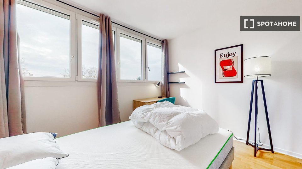 Double room Paris, 15 beds — photo 17