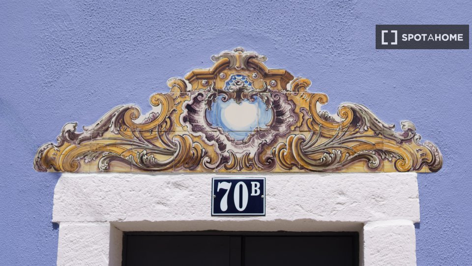 Apartment Lisbon, 2 beds, 100m² — photo 1