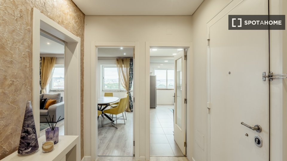 Apartment Lisbon, 2 beds — photo 9