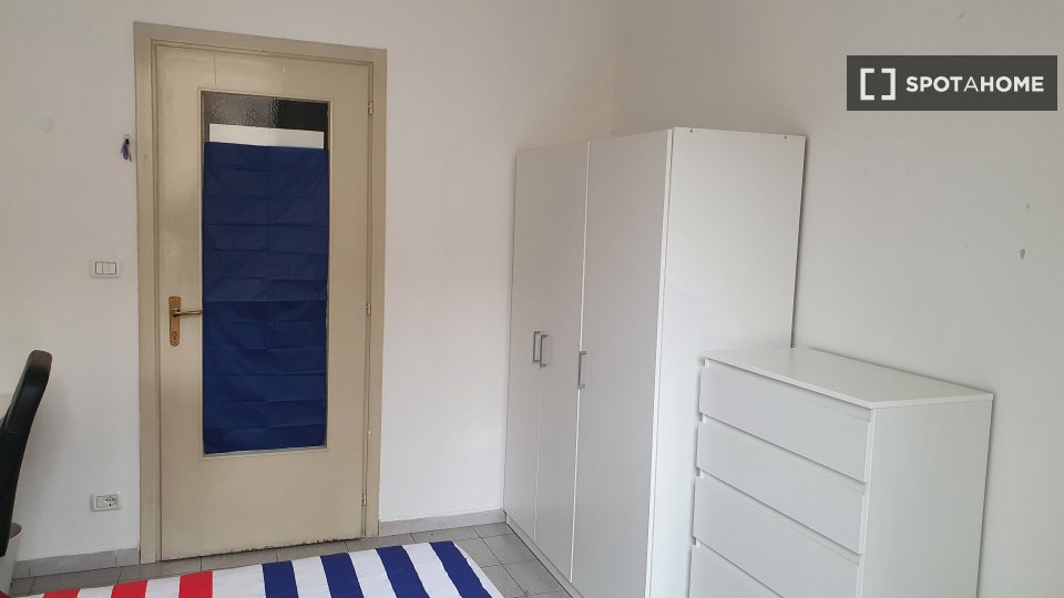 Chambre double Turin, 7 chambres — photo 11