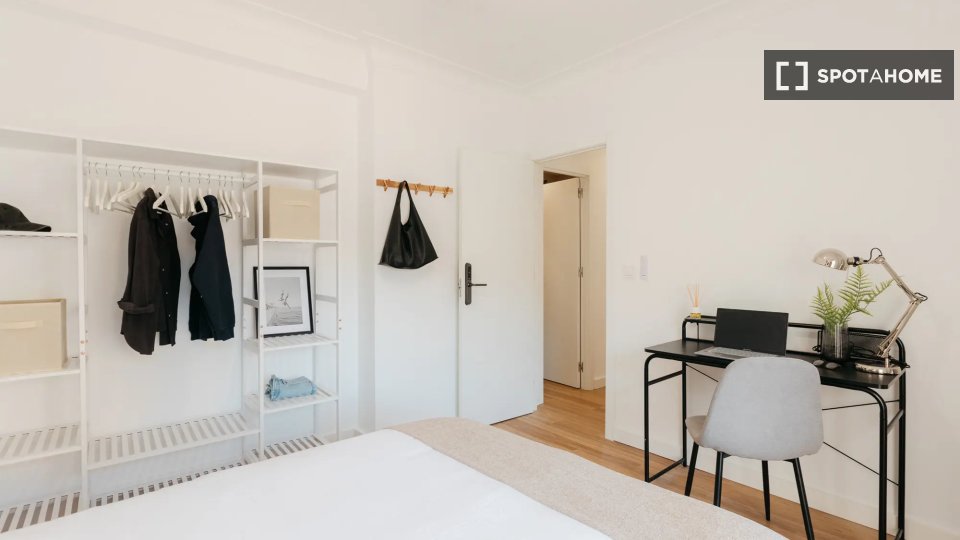 Double room Valencia, 5 beds — photo 8