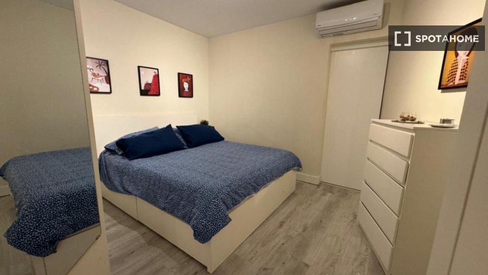 Apartment mono Lisbon, 43m² — photo 11