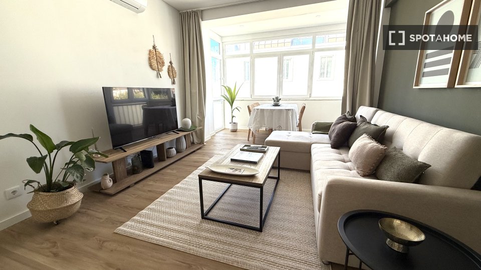 Apartment mono Lisbon, 1 bed, 45m² — photo 19