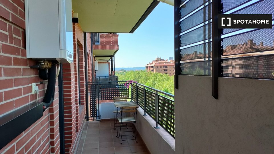 Apartment Alcala_De_Henares, 2 beds, 75m² — photo 12