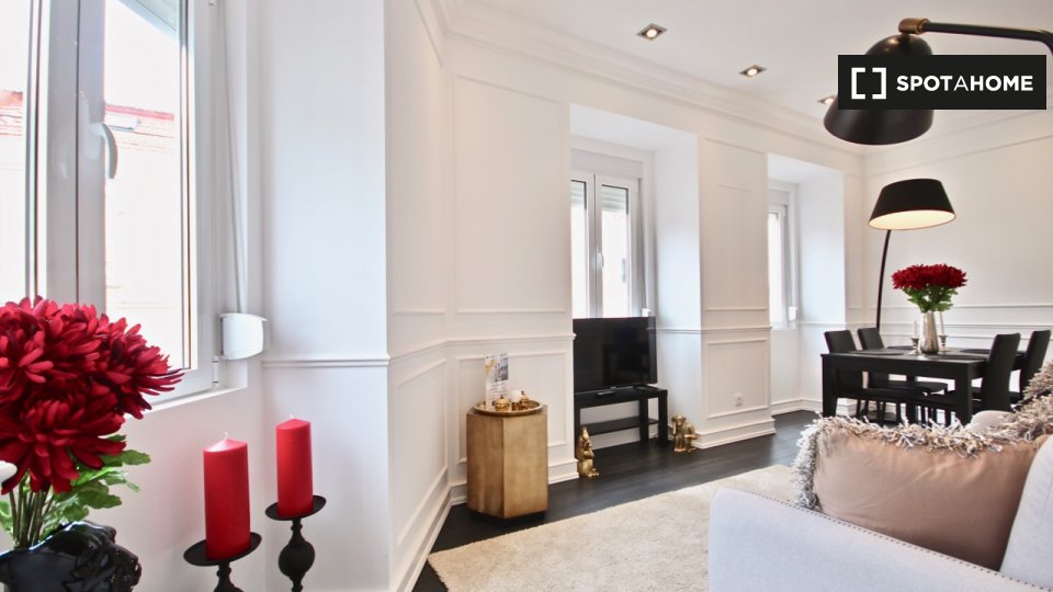 Apartment Lisbon, 2 beds, 70m² — photo 7