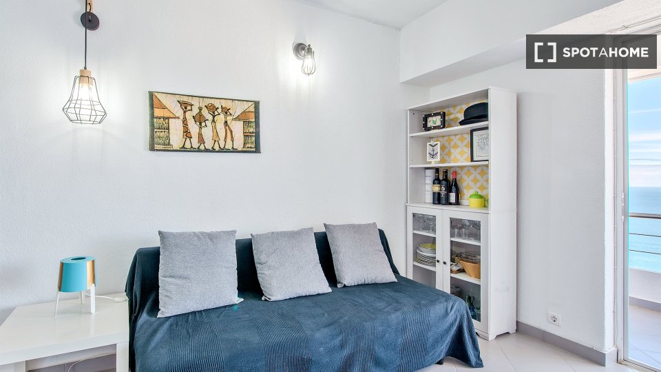 Apartment Lisbon, 1 bed — photo 9