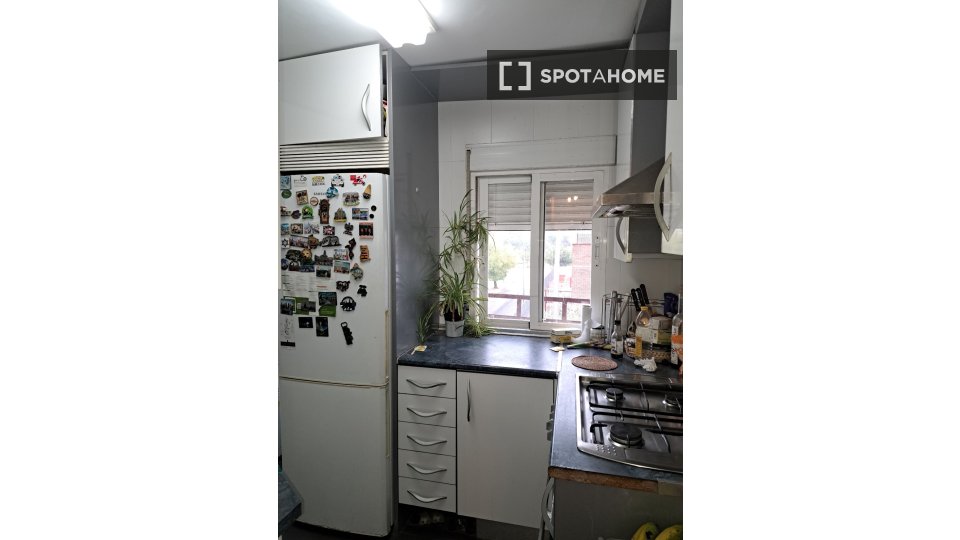 Double room Madrid, 3 beds — photo 6