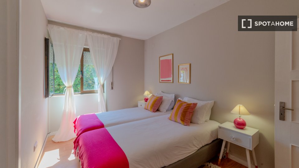 Apartment Porto, 3 beds, 110m² — photo 13