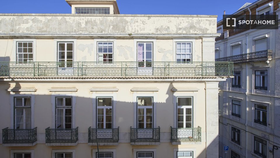 Double room Lisbon, 7 beds — photo 4