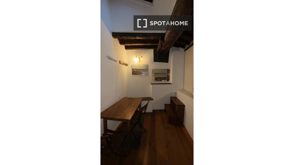 Apartment Florence, 1 bed, 70m² — photo 12