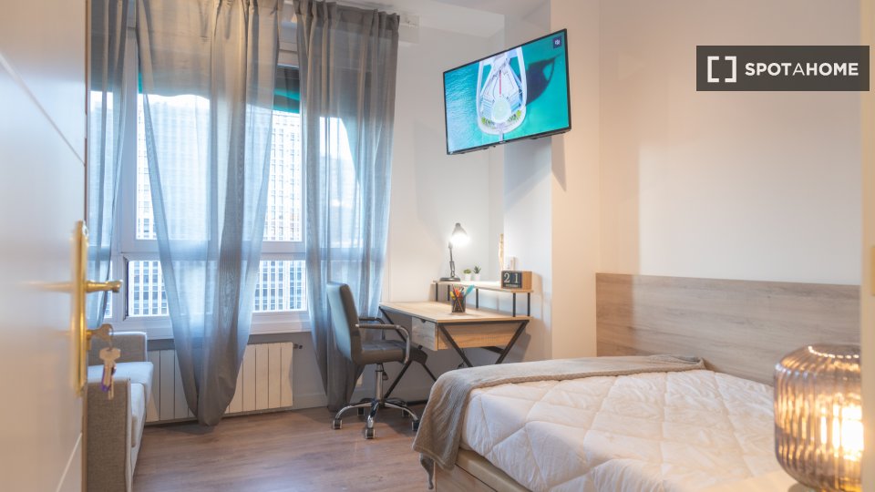 Double room Madrid, 11 beds — photo 6