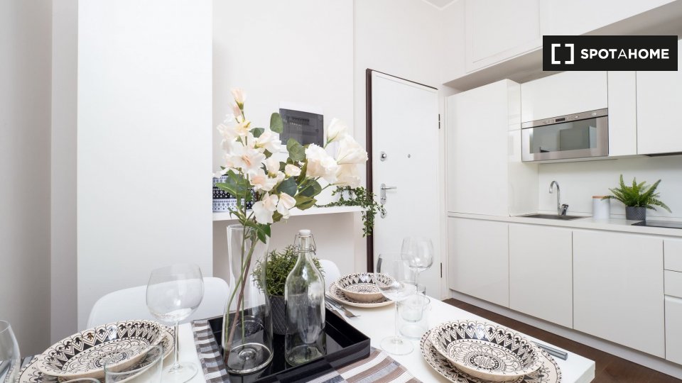Apartment Milan, 1 bed, 40m² — photo 8