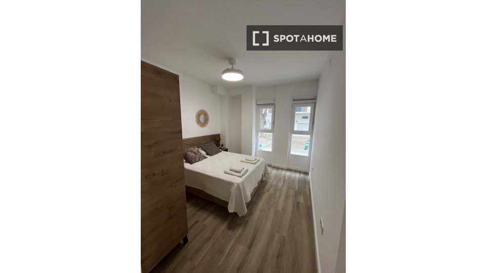 Apartment Valencia, 2 beds, 75m² — photo 6