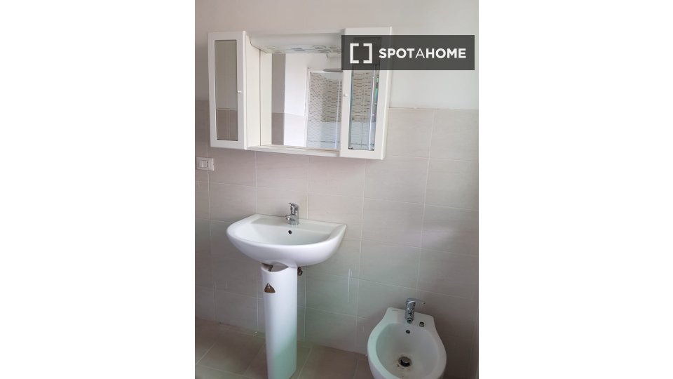 Double room Turin, 4 beds, 120m² — photo 13