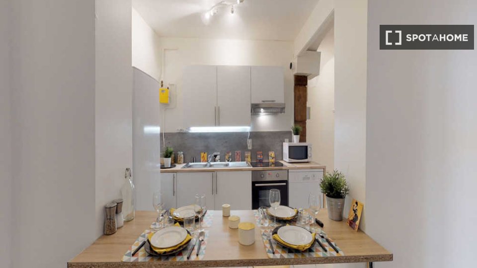 Camera doppia Lione, 3 camere, 70m² — foto 4