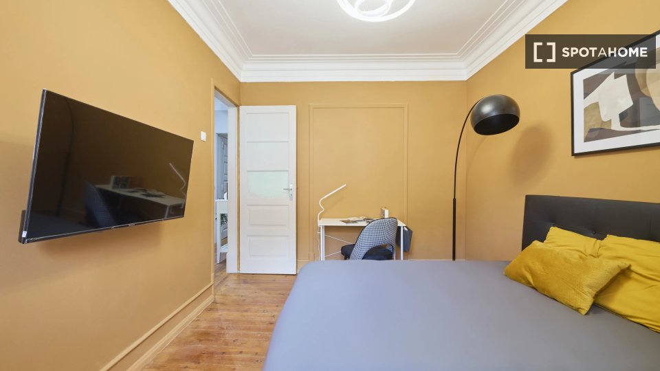 Double room Lisbon, 4 beds — photo 4