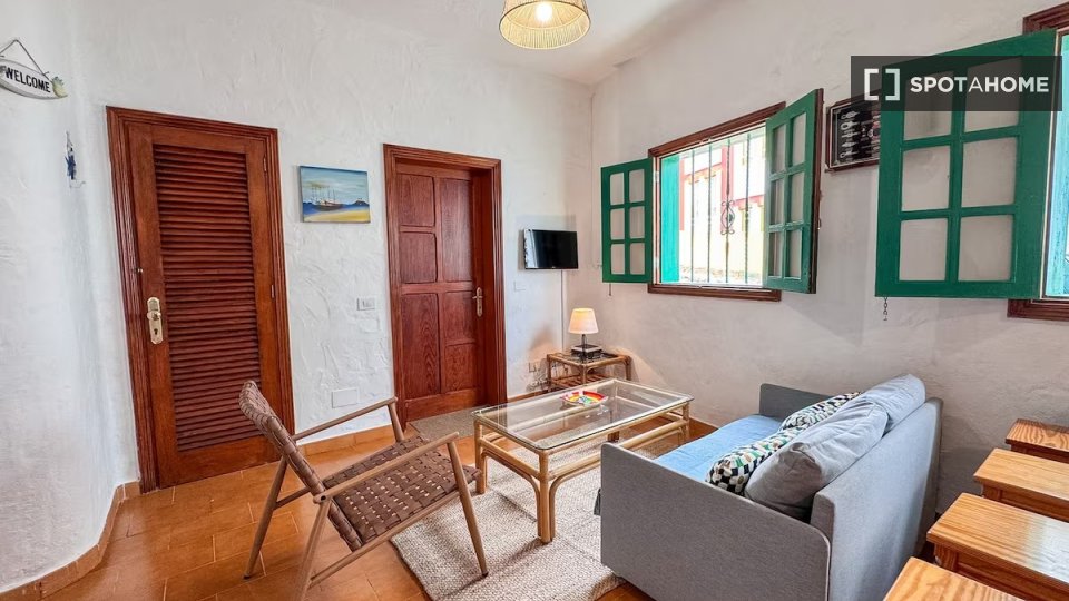 Apartment Las_Palmas_De_Gran_Canaria, 2 beds, 60m² — photo 1