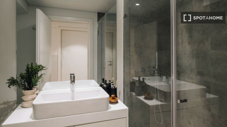 Apartment Lisbon, 3 beds — photo 13
