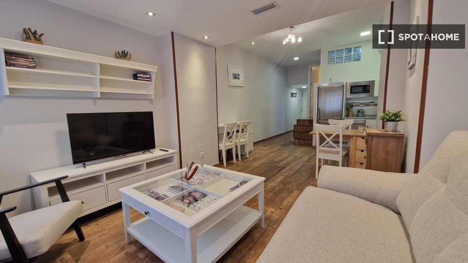Apartment mono Madrid, 60m² — photo 32