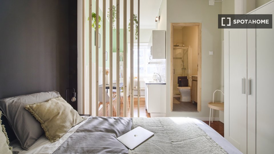 Apartment mono Lisbon — photo 10