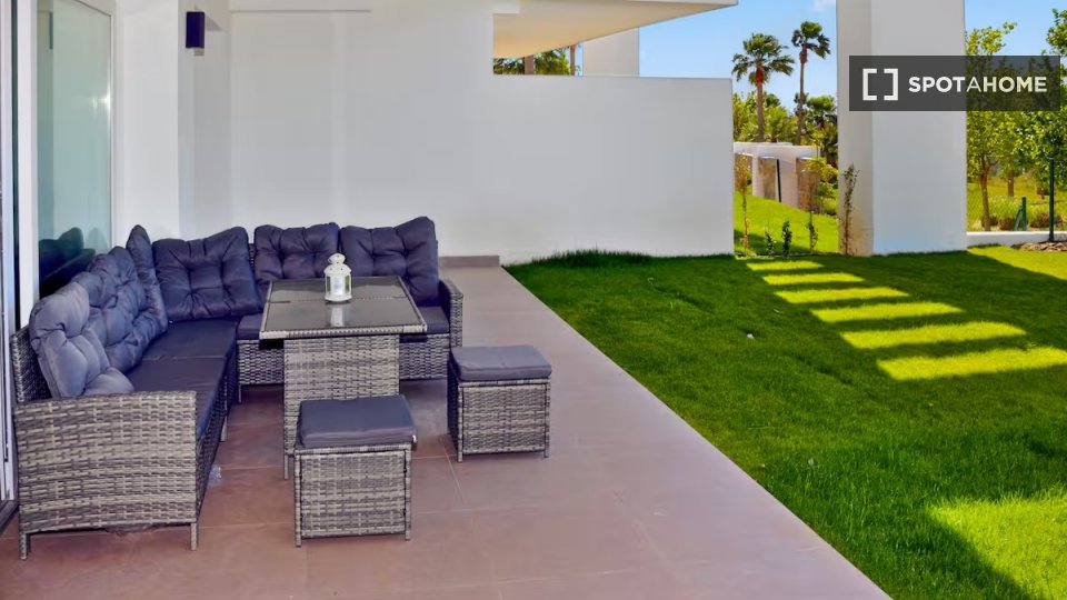 Apartment Malaga, 2 beds — photo 17