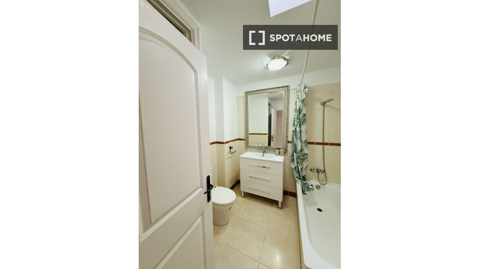 Apartment mono Santa_Cruz_De_Tenerife, 70m² — photo 4
