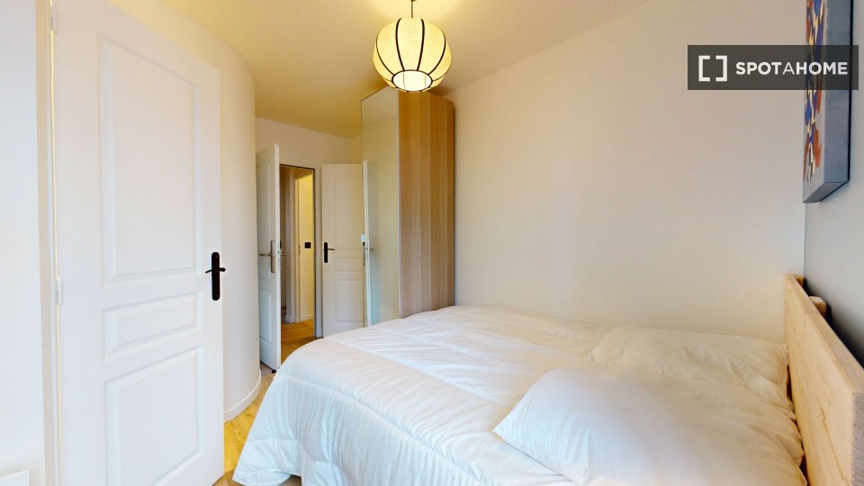 Double room Paris, 15 beds — photo 11