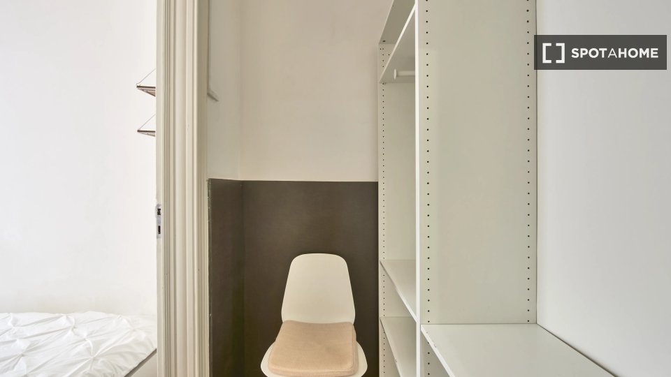 Double room Lisbon, 7 beds — photo 1
