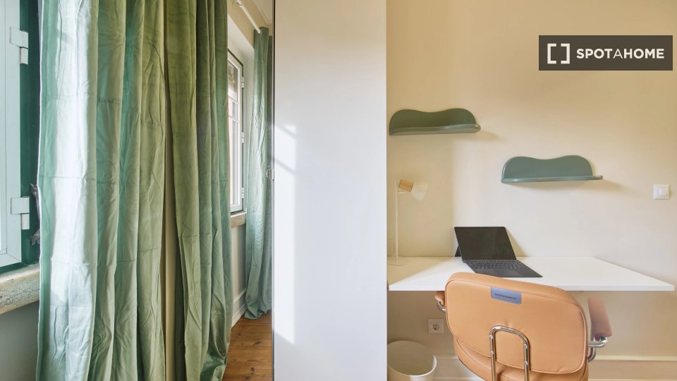 Double room Lisbon, 6 beds — photo 4