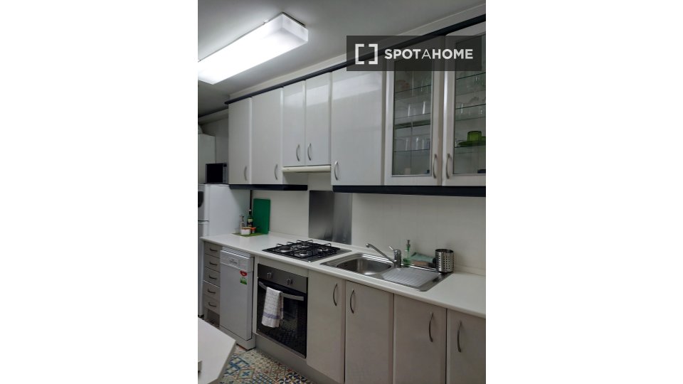 Apartment Madrid, 2 beds, 85m² — photo 3