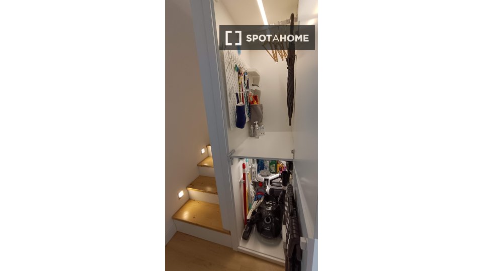 Apartment Lisbon, 2 beds — photo 18
