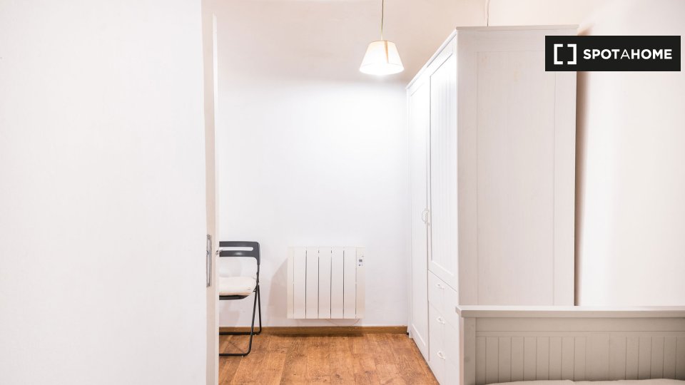 Apartment Barcelona, 2 beds, 60m² — photo 9