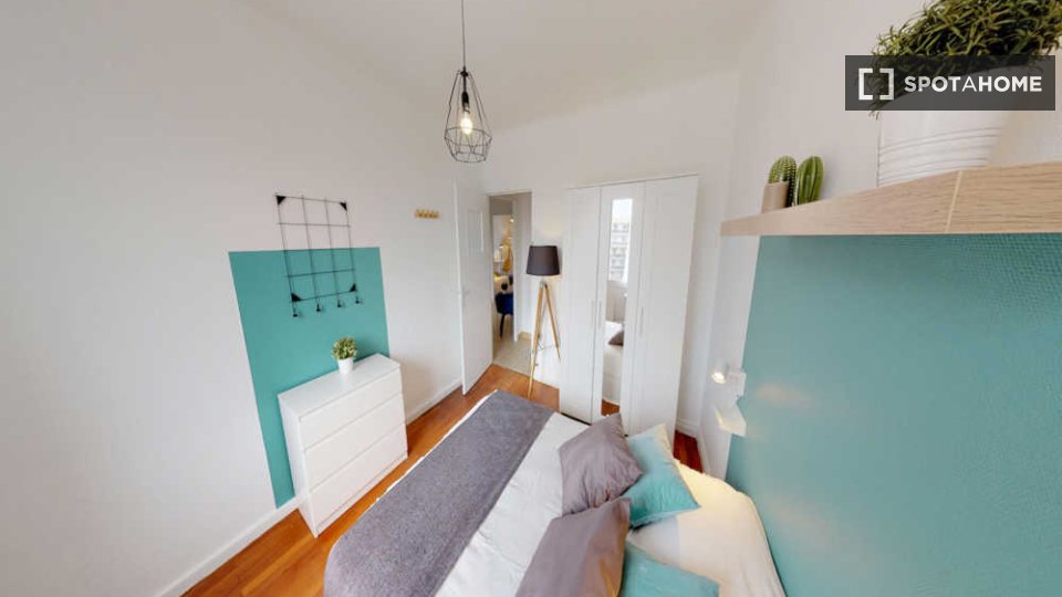 Double room Lyon, 5 beds, 70m² — photo 10