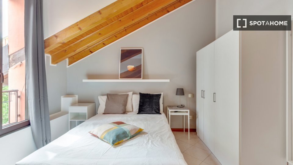 Double room Milan, 2 beds, 70m² — photo 15