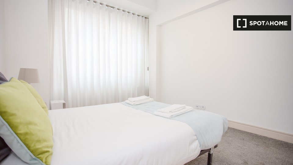 Apartment Porto, 3 beds, 115m² — photo 1