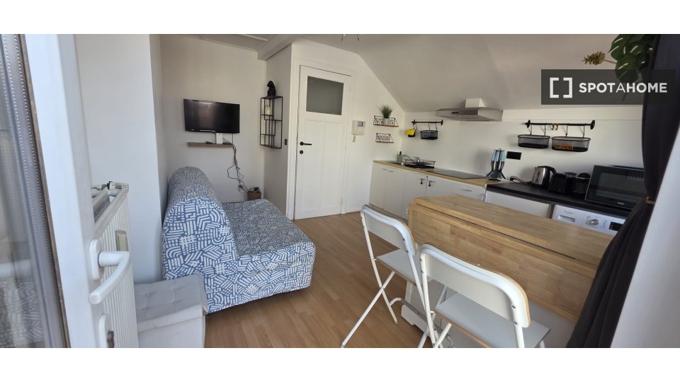 Apartment Brussels, 1 bed, 35m² — photo 5