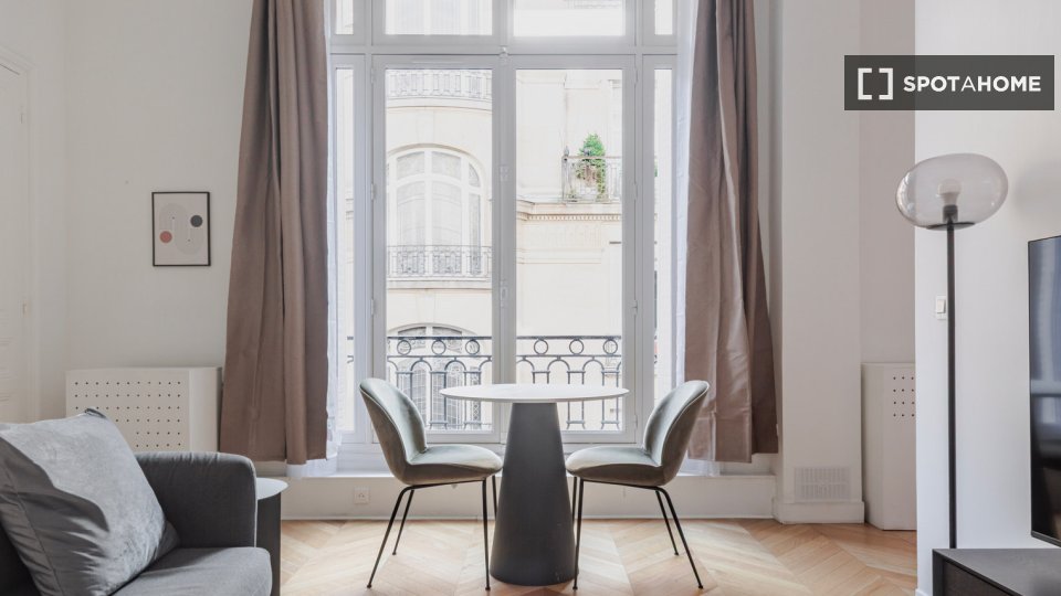 Apartment Paris, 1 bed, 57m² — photo 11