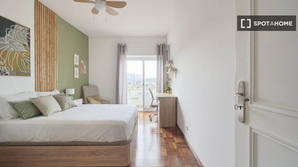 Double room Lisbon, 7 beds — photo 10