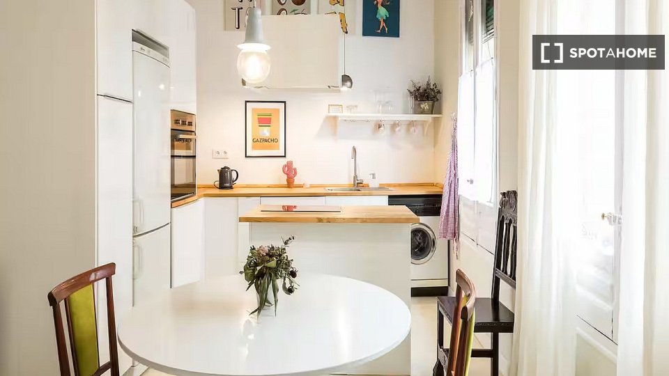 Apartment Madrid, 1 bed, 55m² — photo 16